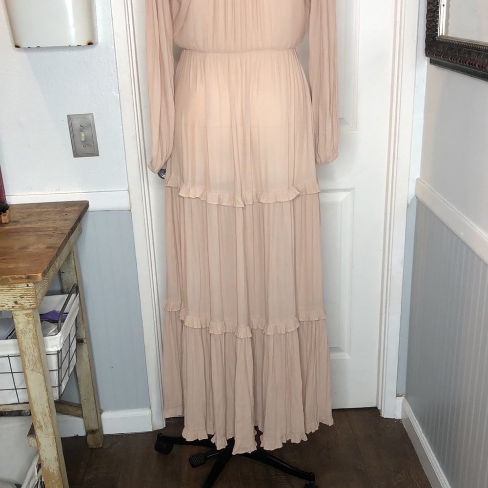 Low cut tiered empire waist maxi dress cream Sz6 - Picture 6 of 7